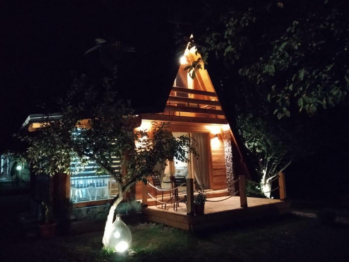 Willa Apple House Cetynia Zewnętrze zdjęcie