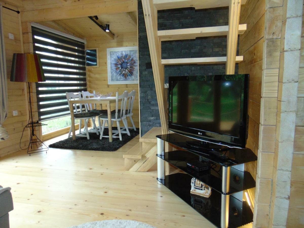 Willa Apple House Cetynia Zewnętrze zdjęcie